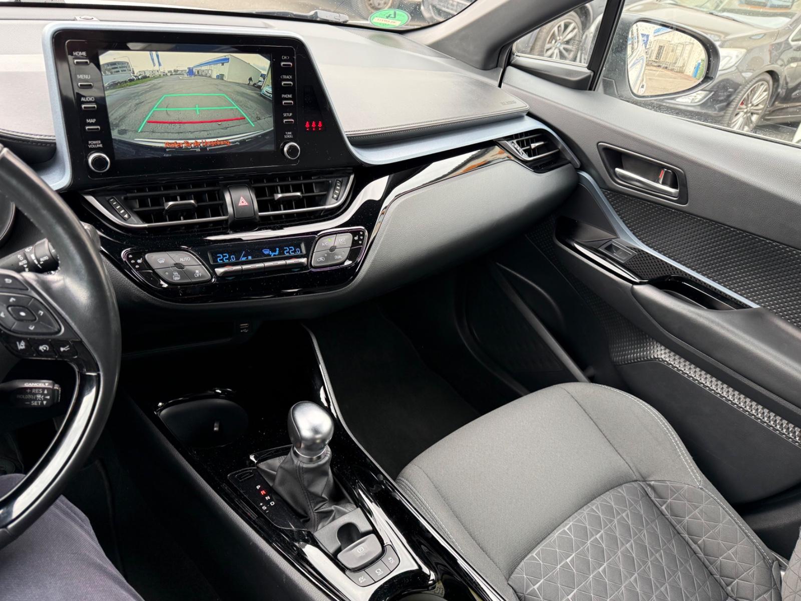 Toyota C-HR Hybride Team D