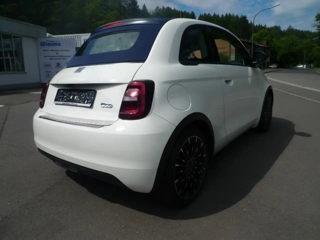 Fiat 500e 42 kWh Icon