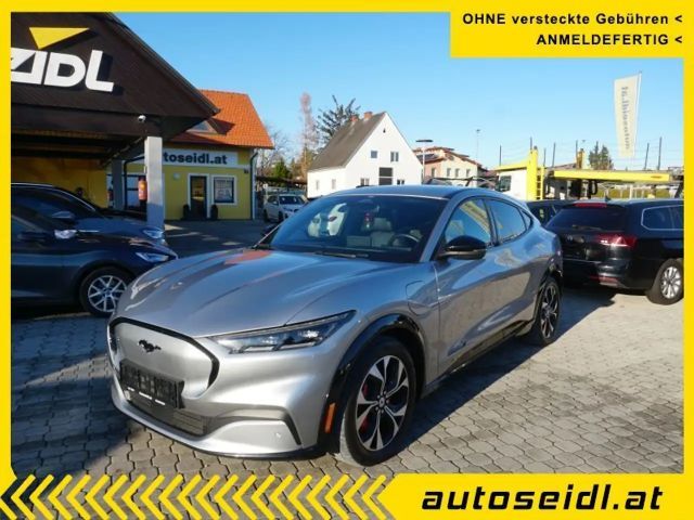 Ford Mustang Mach-E AWD Extended range