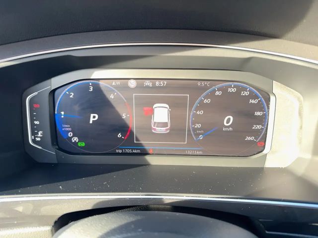 Volkswagen Tiguan 2.0 TDI DSG R-Line