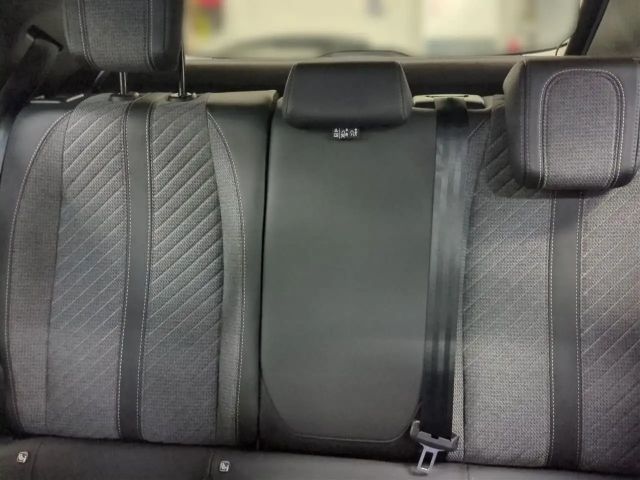 Peugeot 2008 Allure Pack PureTech