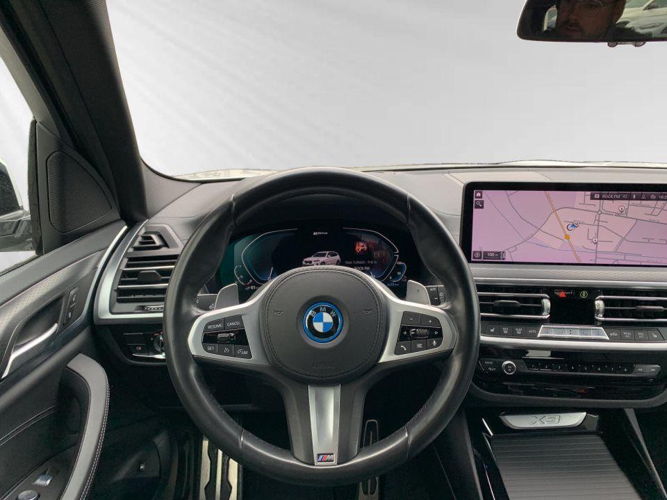 BMW X3 xDrive30e