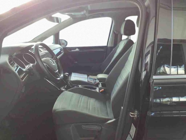 Volkswagen Touran 1.5 TSI Highline