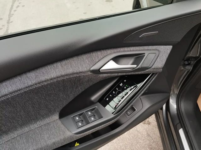 Audi Q6 e-tron Quattro