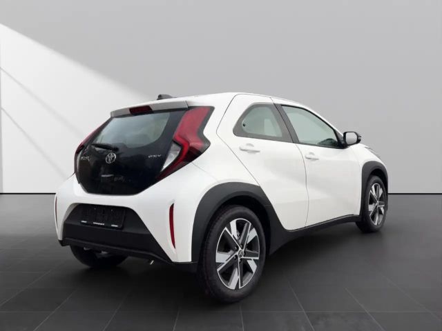 Toyota Aygo X Active Hatchback Hybride