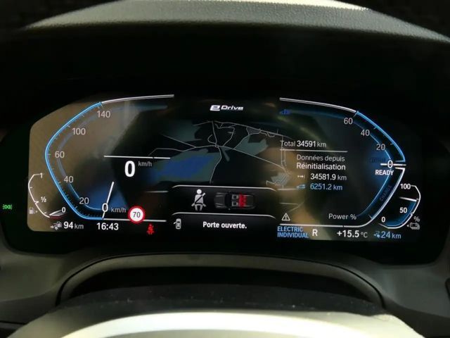 BMW 330 330e Touring