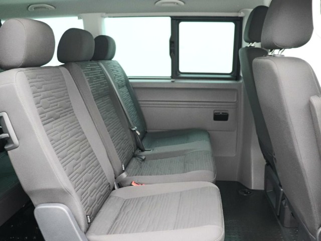 Volkswagen Caravelle 2.0 TDI Comfortline DSG T6