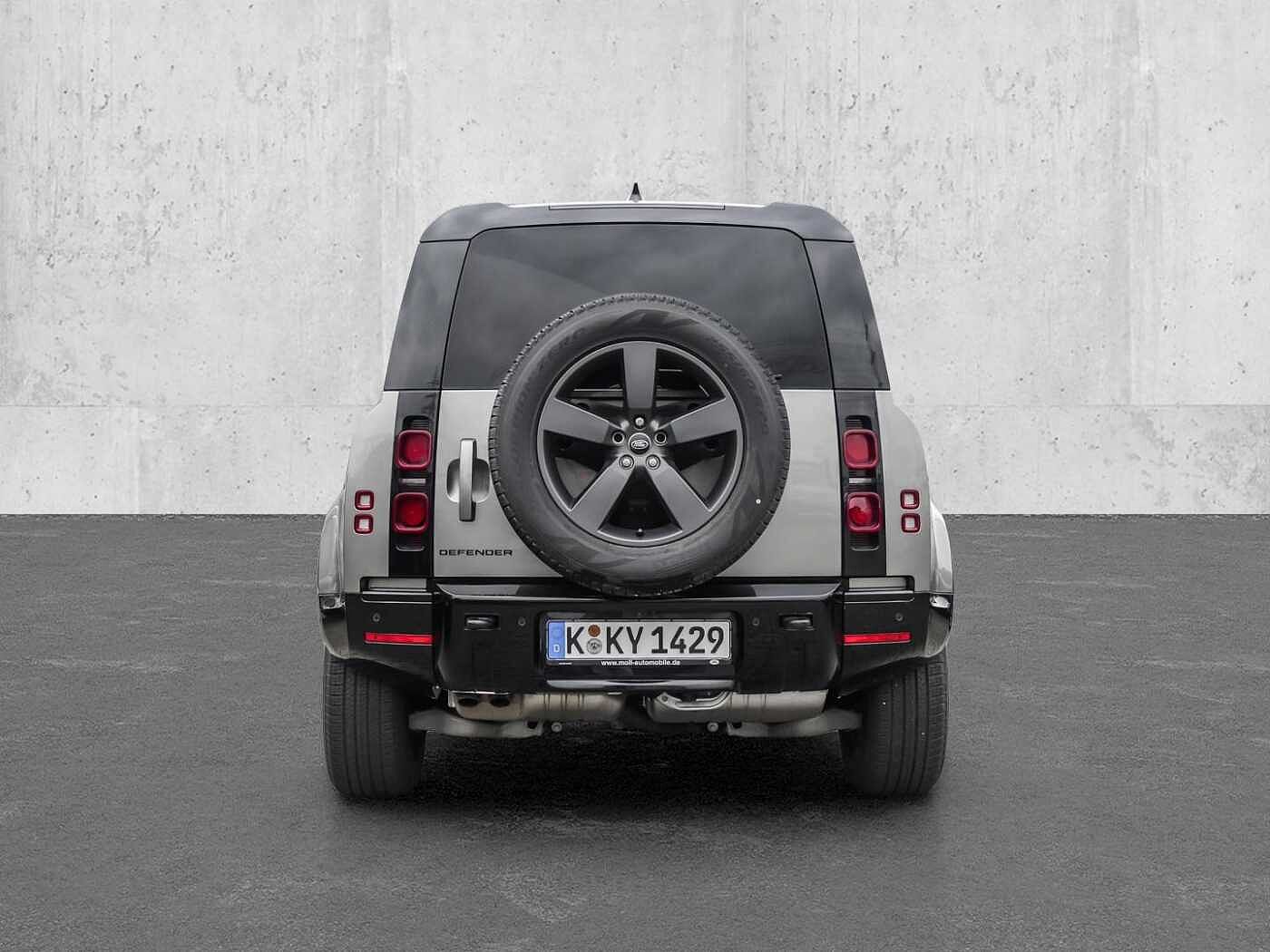 Land Rover Defender 110