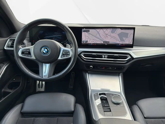 BMW 330 M-Sport Sedan