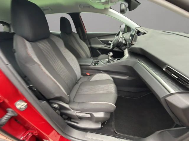 Peugeot 3008 Active Pack PureTech