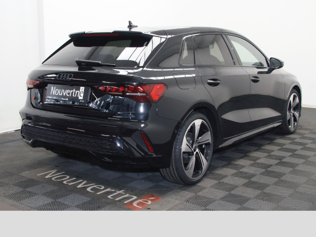Audi A3 35 TFSI S-Line S-Tronic Sportback