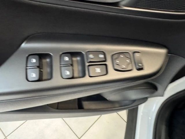 Hyundai Kona 2WD Select