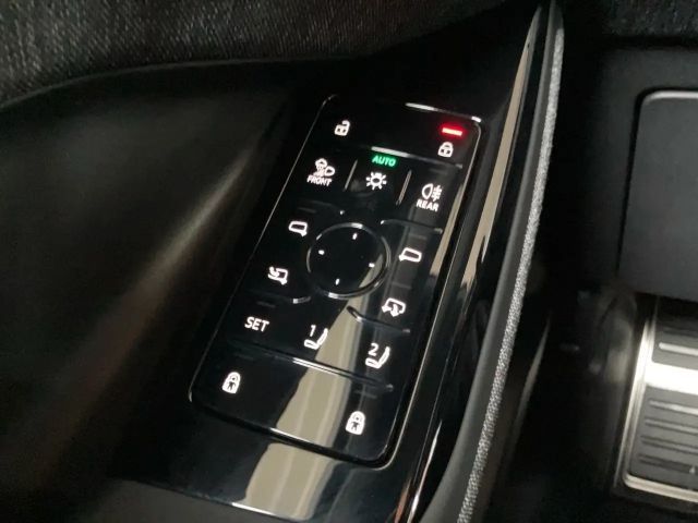 Audi Q6 e-tron Quattro