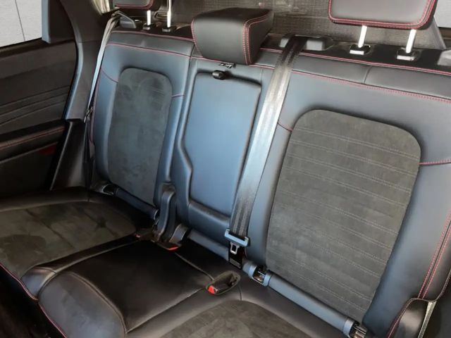 Ford Kuga Plug in Hybrid ST Line X