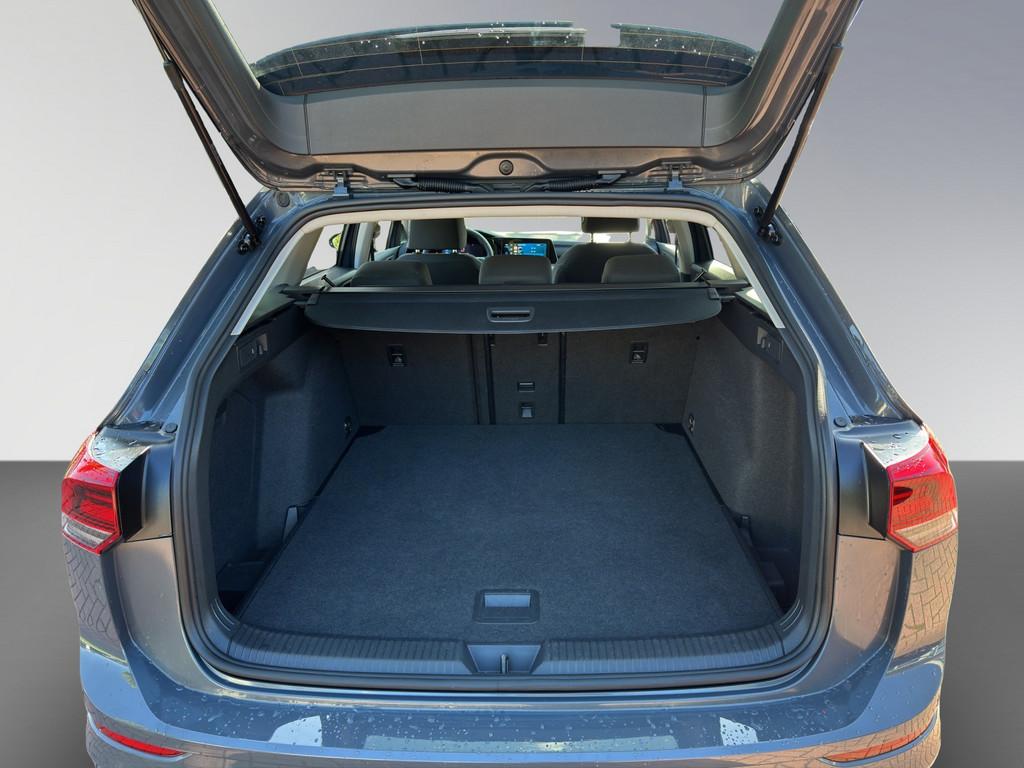 Volkswagen Golf DSG Golf VIII Life Variant