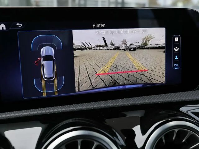 Mercedes-Benz CLA 200 AMG Line