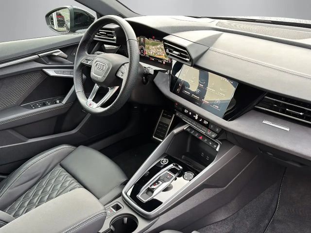 Audi A3 35 TFSI S-Line S-Tronic Sedan