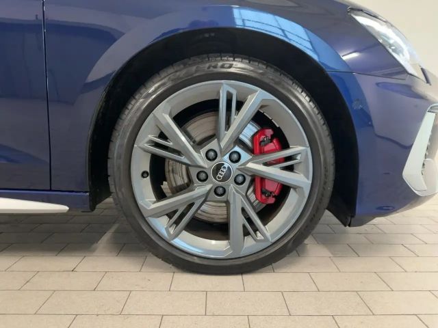 Audi S3 TFSI S tr. RFK NAVI LED B&O