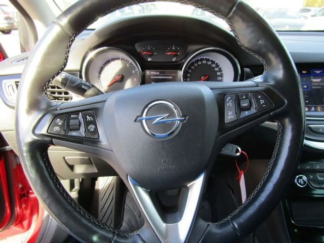 Opel Astra Design&Tech Start/Stop