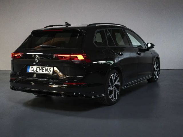 Volkswagen Golf R-Line Variant