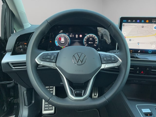 Volkswagen Golf 2.0 TDI DSG Golf VIII Plus