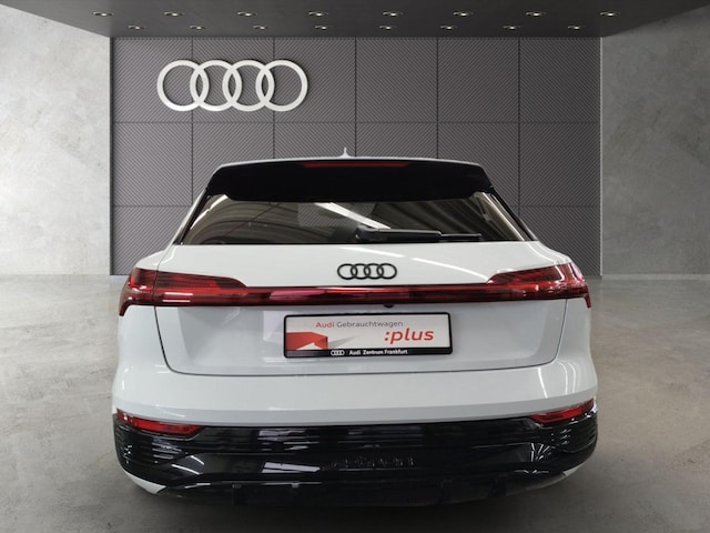 Audi Q8 e-tron 55 Quattro S-Line
