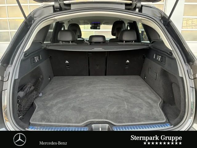 Mercedes-Benz GLC 300 4MATIC AMG Line