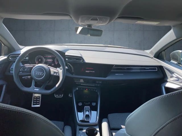 Audi A3 35 TFSI S-Line Sedan Sportback