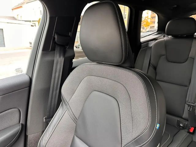 Volvo XC60 AWD Dark T8 Ultimate