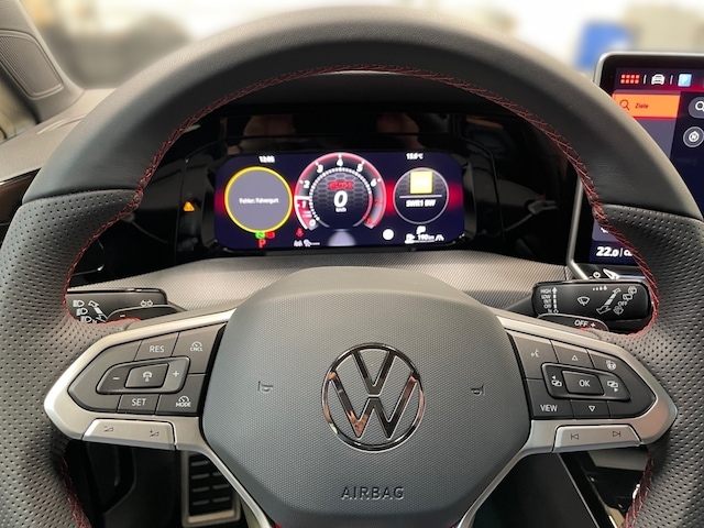 Volkswagen Golf 2.0 TSI Golf VIII