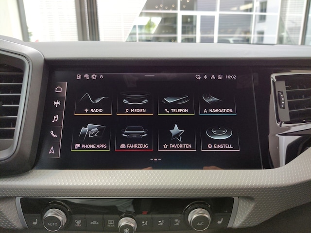 Audi A1 30 TFSI Allstreet S-Tronic