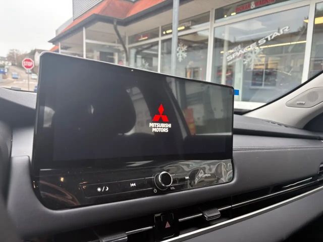 Mitsubishi Outlander 4WD PHEV