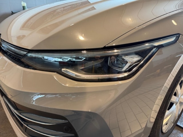 Volkswagen Golf 1.5 eTSI DSG Golf VIII