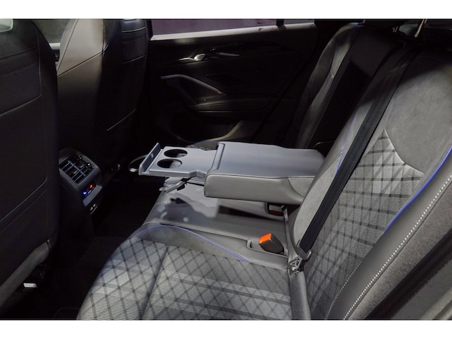 Volkswagen Tiguan 4Motion DSG R-Line