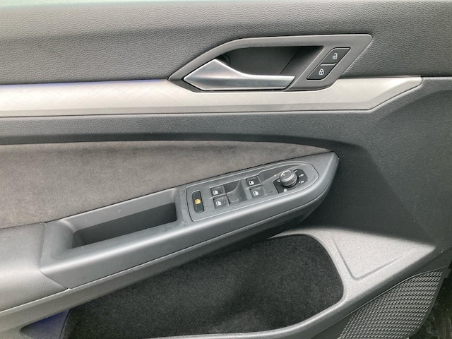 Volkswagen Golf 1.5 eTSI DSG Golf VIII Variant