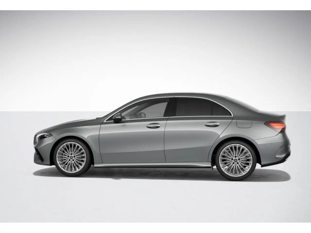 Mercedes-Benz A 180 AMG Line