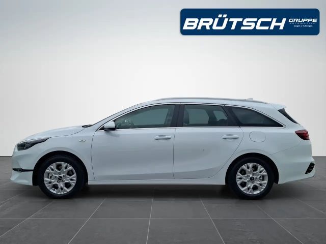 Kia Ceed CRDi Hybrid Vision