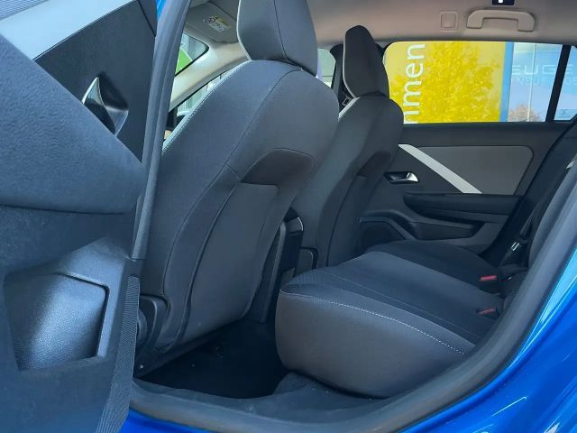 Opel Astra 1.2 Turbo Enjoy Sports Tourer Turbo