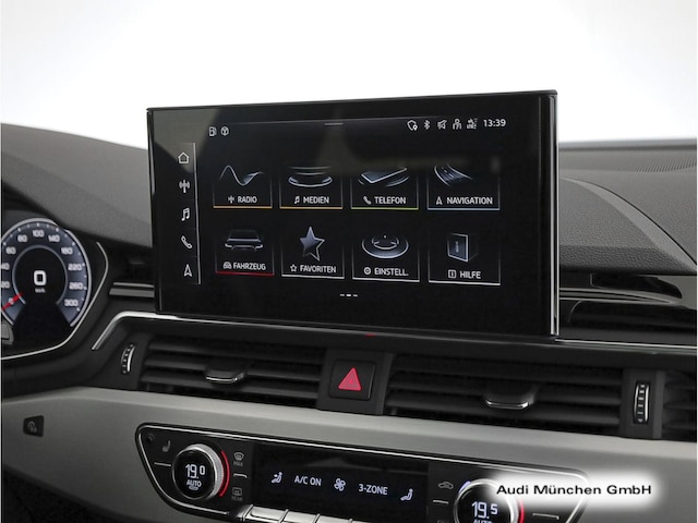 Audi A4 40 TDI Avant S-Line S-Tronic