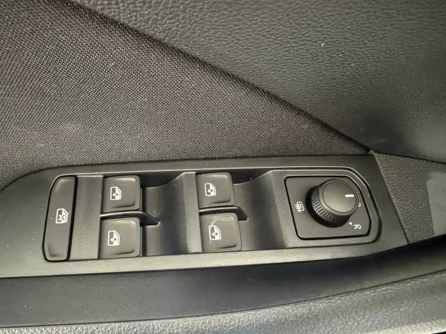 Skoda Kamiq Essence TSI