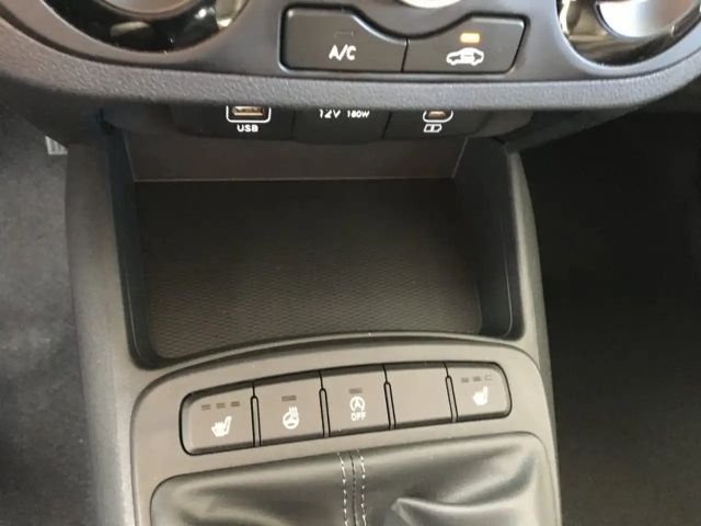 Hyundai i10 1,0 i Line Plus *Neuwertig*