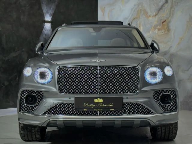 Bentley Bentayga V8