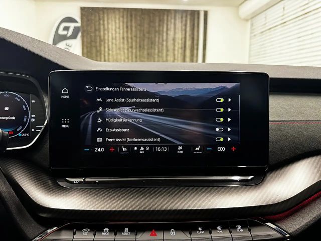 Skoda Octavia Combi RS iV