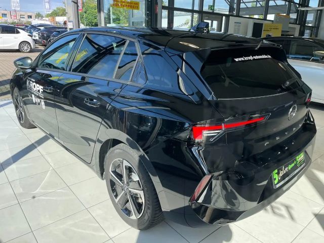 Opel Astra 1.2 Turbo Edition Turbo