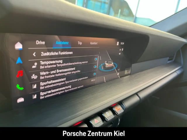 Porsche 992 4 Coupé GTS Targa