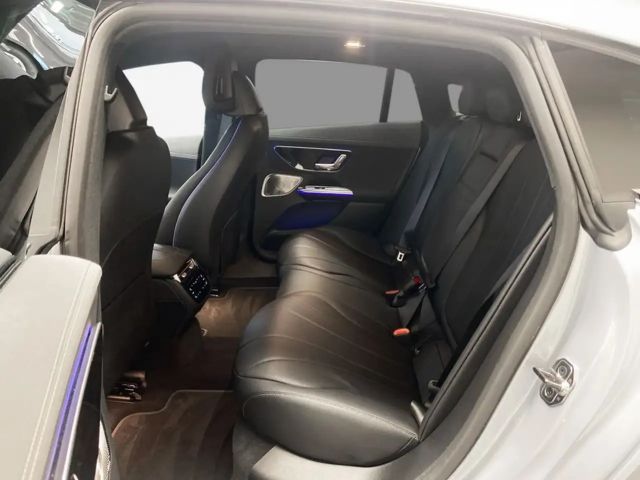 Mercedes-Benz EQE 300 Sedan