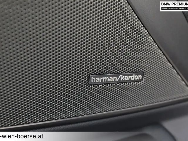 BMW 330 330i Sedan xDrive