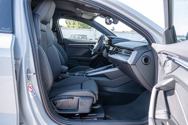 Audi A3 S-Tronic Sedan