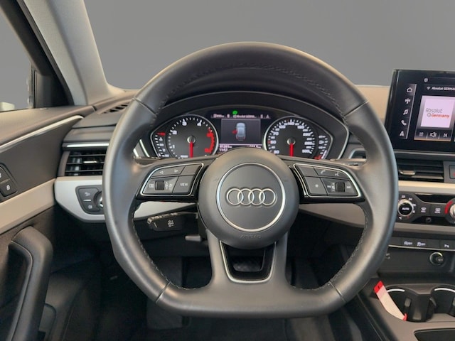 Audi A4 30 TDI Avant S-Tronic