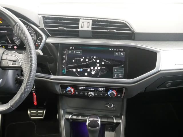 Audi Q3 45 TFSI Hybride S-Line